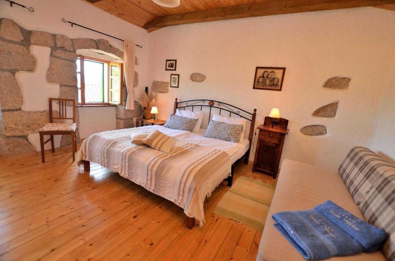 Вилла House Mikleus Ловран Экстерьер фото